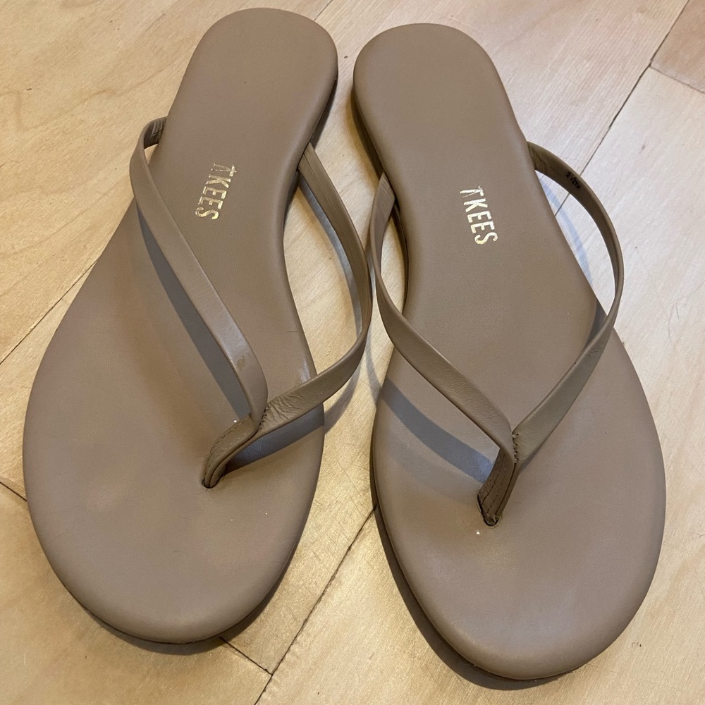 TKees Foundations Leather Sandals